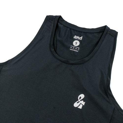 Flatlay Tank